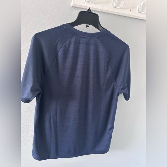 New Men Champion Navy Blue Athletic T-Shirt Size M - Picture 3 of 4